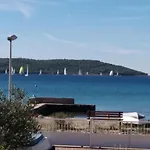 I * Jadrija